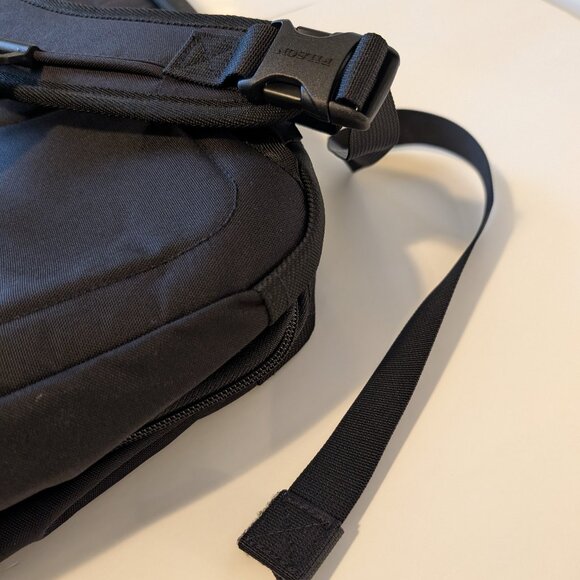 Filson Surveyor Pullman Pack Black Waxed Bag Convertible Travel Backpack - Picture 5 of 11